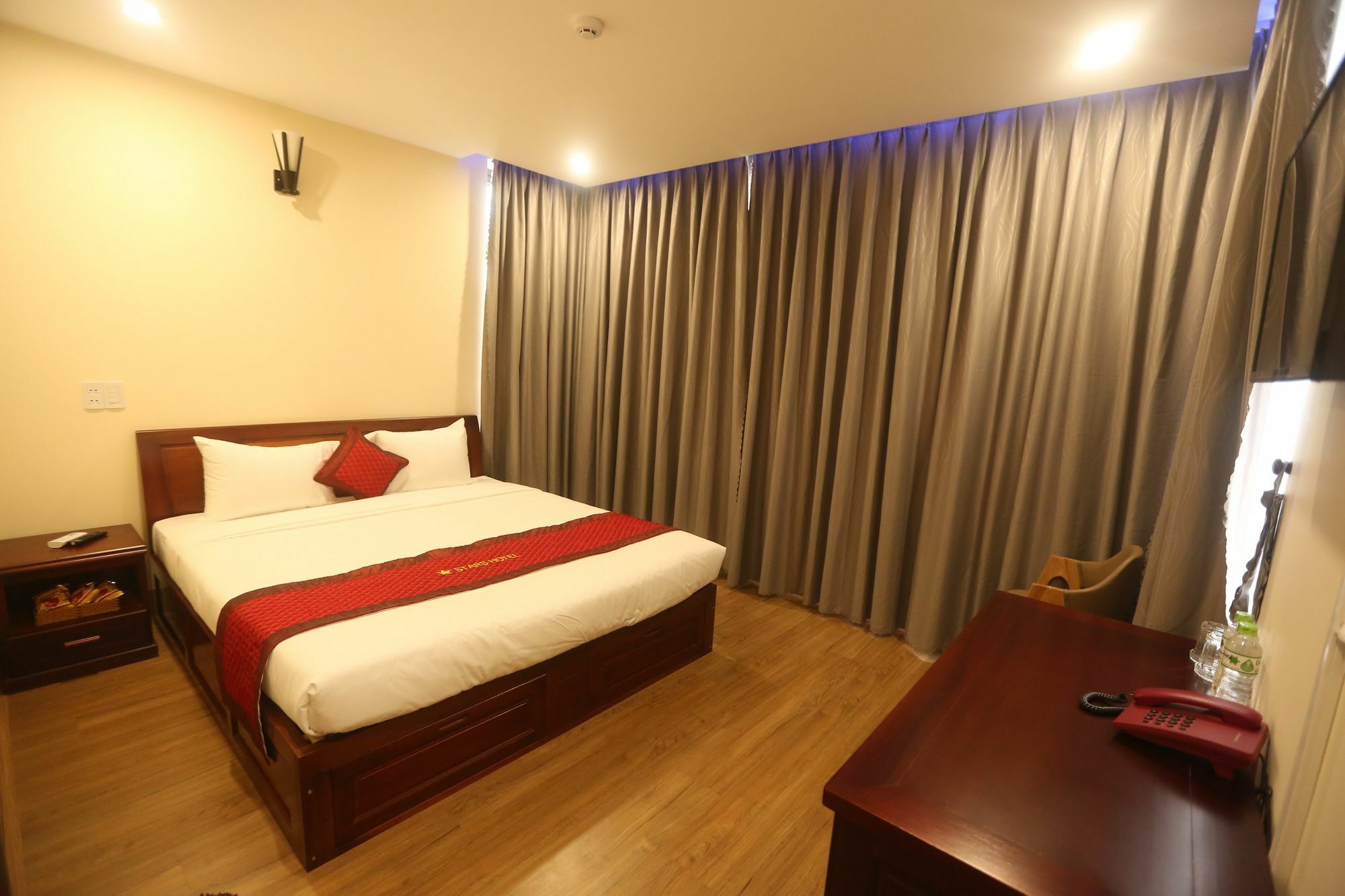 Stars Hotel Da Nang Exterior photo