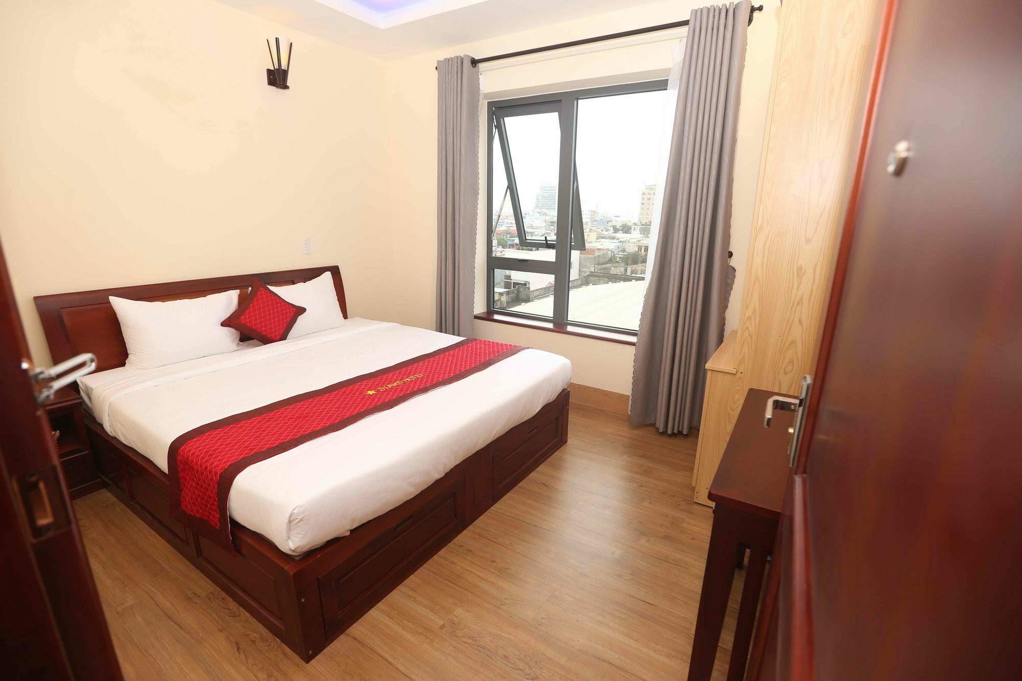 Stars Hotel Da Nang Exterior photo