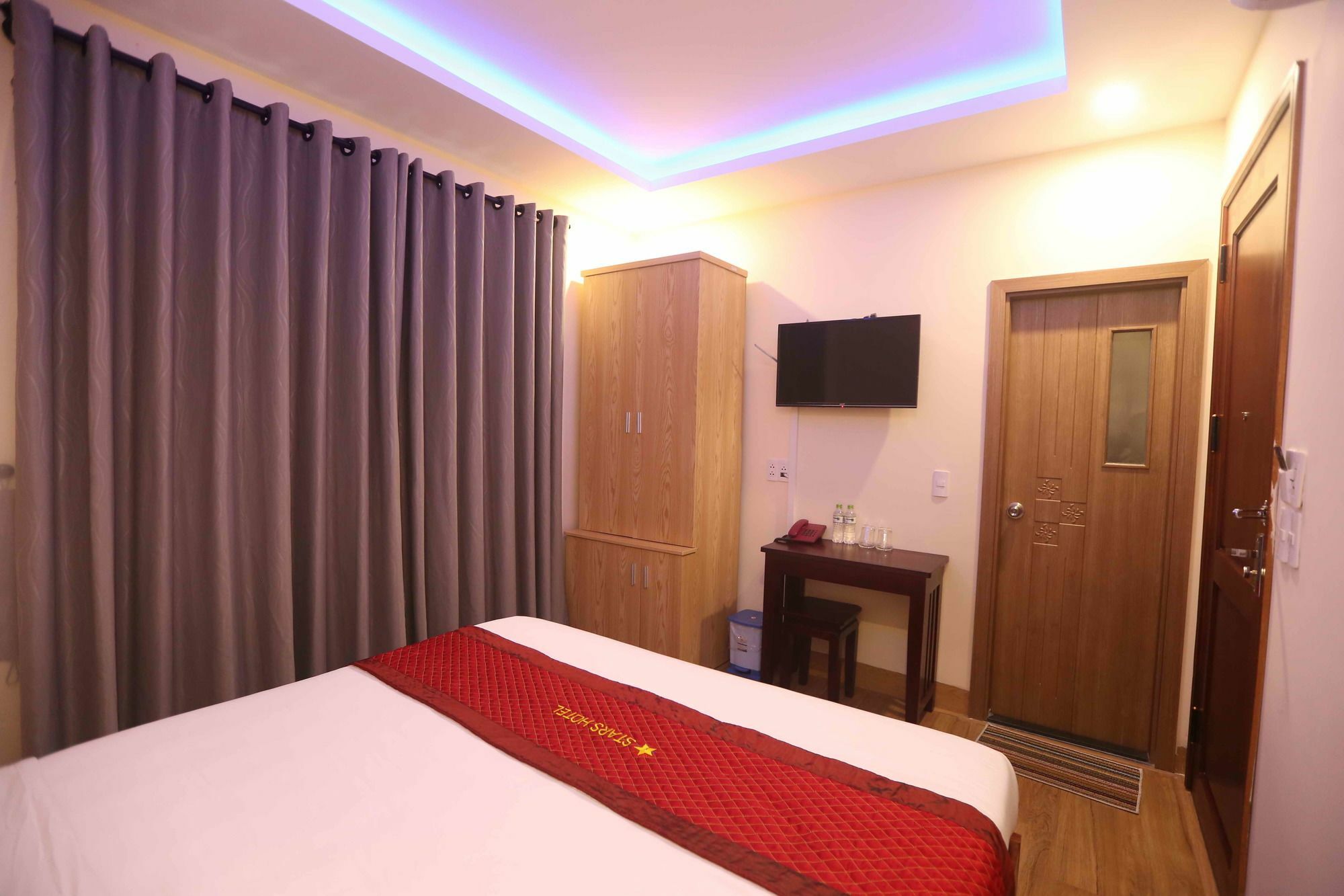 Stars Hotel Da Nang Exterior photo